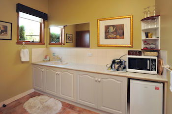 Langbrook Estate Cottages - Northern Rivers Accommodation 22
