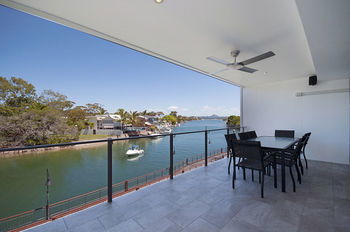Jacaranda Noosa - Northern Rivers Accommodation 3