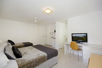 Jacaranda Noosa - Northern Rivers Accommodation 36