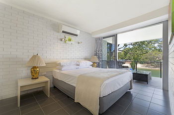 Jacaranda Noosa - Northern Rivers Accommodation 52