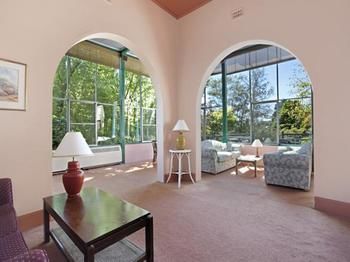 The Victoria & Albert Guesthouse - Northern Rivers Accommodation 10