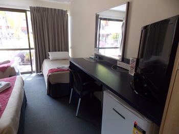 Currimundi Hotel Motel - Northern Rivers Accommodation 9