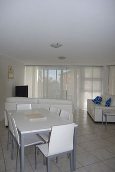 Salt On Kings Apartments - Northern Rivers Accommodation 3