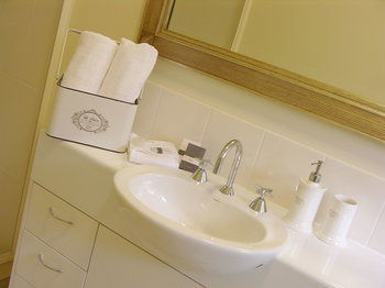 Apple Tree Cottage & Studio - Northern Rivers Accommodation 2