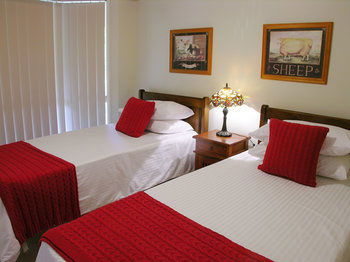 Apple Tree Cottage & Studio - Northern Rivers Accommodation 8
