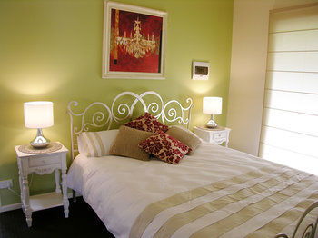 Apple Tree Cottage & Studio - Northern Rivers Accommodation 9