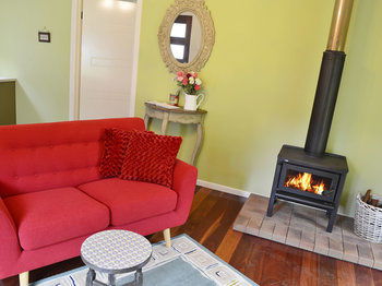 Apple Tree Cottage & Studio - Northern Rivers Accommodation 14