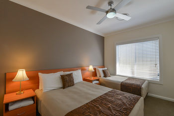 Cadman Motor Inn & Apartments - Northern Rivers Accommodation 14