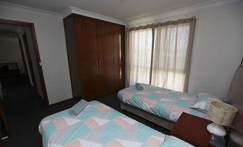 Central Serviced Apartments - Northern Rivers Accommodation 12