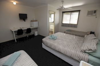 Across Country Motel And Serviced Apartments - Northern Rivers Accommodation 10
