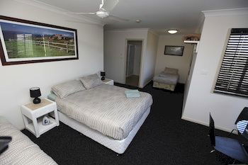 Across Country Motel And Serviced Apartments - Northern Rivers Accommodation 14