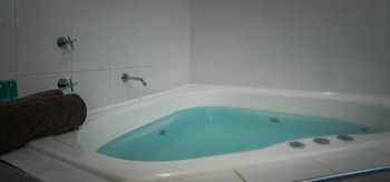 Akuna Motor Inn And Apartments - Northern Rivers Accommodation 16