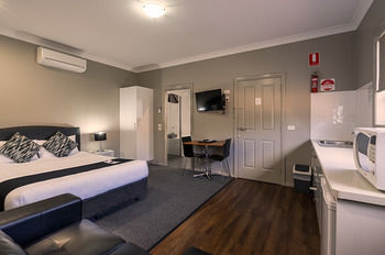 Akuna Motor Inn And Apartments - Northern Rivers Accommodation 17