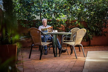 Akuna Motor Inn And Apartments - Northern Rivers Accommodation 25