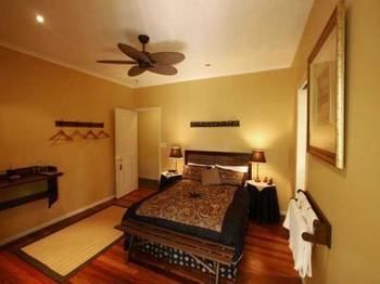 Noosa Country House - Northern Rivers Accommodation 4