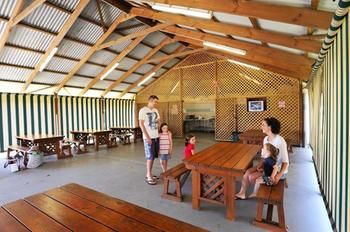 Stockton Beach Holiday Park - Northern Rivers Accommodation 5