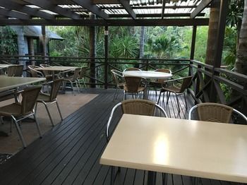 Avoca Beach Hotel & Resort - Northern Rivers Accommodation 8