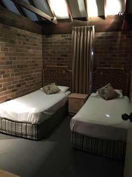Avoca Beach Hotel & Resort - Northern Rivers Accommodation 25