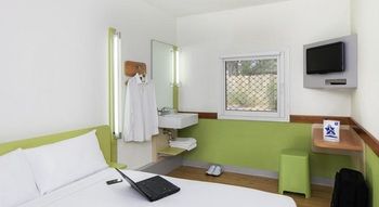 Ibis Budget Newcastle - Northern Rivers Accommodation 2