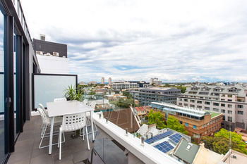 Apartment Hotel East Central - Northern Rivers Accommodation 5