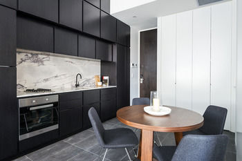 Apartment Hotel East Central - Northern Rivers Accommodation 28