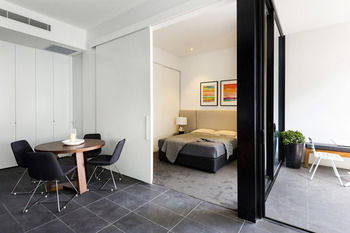 Apartment Hotel East Central - Northern Rivers Accommodation 44