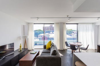 Apartment Hotel East Central - Northern Rivers Accommodation 45