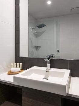Best Western Plus Lake Kawana Hotel - Northern Rivers Accommodation 8