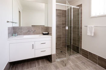 Wallsend Executive Apartments - Northern Rivers Accommodation 5