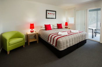 Wallsend Executive Apartments - Northern Rivers Accommodation 13