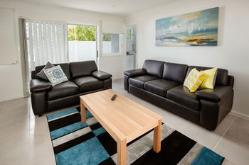 Wallsend Executive Apartments - Northern Rivers Accommodation 35