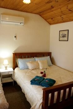 A Settler's Cottage - Northern Rivers Accommodation 5