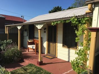 A Settler's Cottage - Northern Rivers Accommodation 11