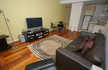 Homebush 3 Ben Furnished Apartment - Northern Rivers Accommodation 7