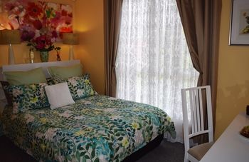 Cutmore Cottages - Bagala Bungalow - Northern Rivers Accommodation 4