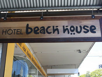 Hotel Beach House Nambour - Northern Rivers Accommodation 1
