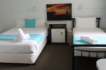 Hotel Beach House Nambour - Northern Rivers Accommodation 7