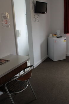 Hotel Beach House Nambour - Northern Rivers Accommodation 10