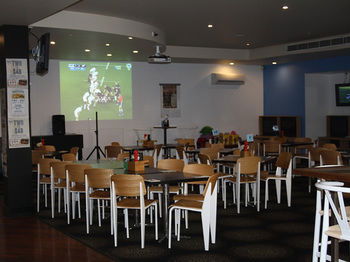 Hotel Beach House Nambour - Northern Rivers Accommodation 11