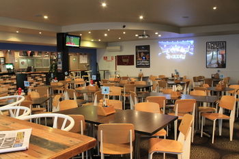 Hotel Beach House Nambour - Northern Rivers Accommodation 15