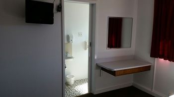 Hotel Beach House Nambour - Northern Rivers Accommodation 16