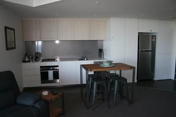 Apartment On King Street - Northern Rivers Accommodation 9