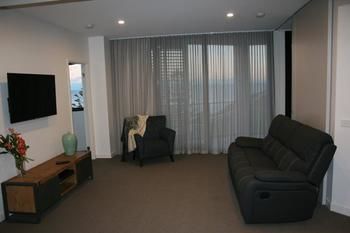 Apartment On King Street - Northern Rivers Accommodation 13