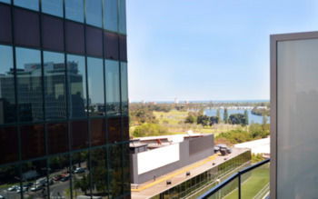 Apartments Melbourne Domain - CBD Lofts - Northern Rivers Accommodation 14