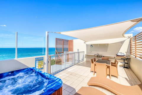 On The Beach Resort Bribie Island - Northern Rivers Accommodation 4
