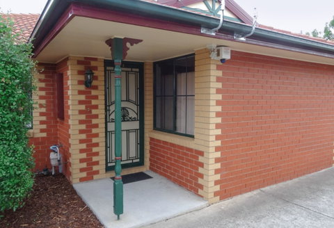 BEST WESTERN Fawkner Airport Motor Inn And Serviced Apartments - Northern Rivers Accommodation 0