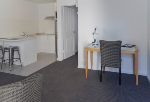 BEST WESTERN Fawkner Airport Motor Inn And Serviced Apartments - Northern Rivers Accommodation 2