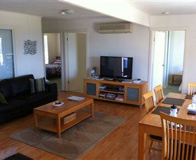 Azure Beach House - Northern Rivers Accommodation 0