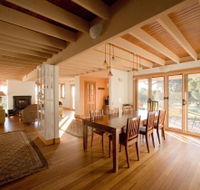 Mountain Seas Arts and Wilderness Retreat - Northern Rivers Accommodation