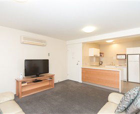 Old Woolstore Apartment Hotel - The - Northern Rivers Accommodation 4